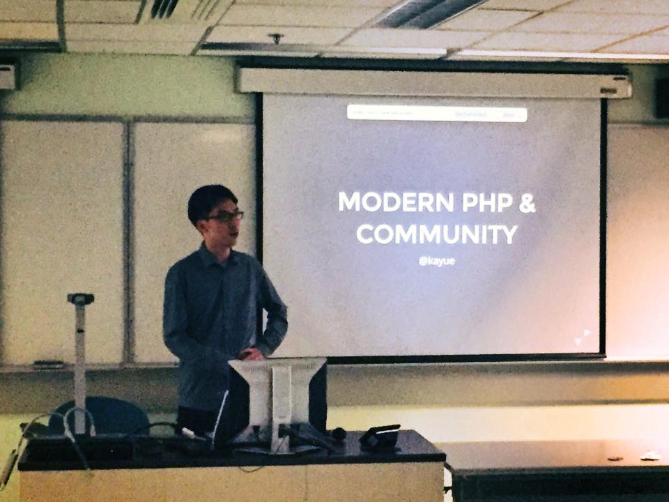 Ka Yue share the topic: "Modern PHP & Community" Modern tools and syntax: such as package manager tools and frameworks